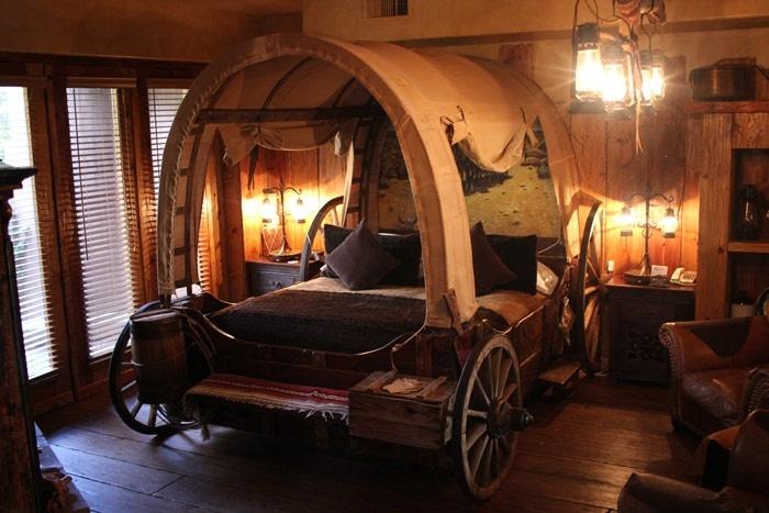 12 Awesome Fantasy And Themed Adult Hotel Rooms 0947