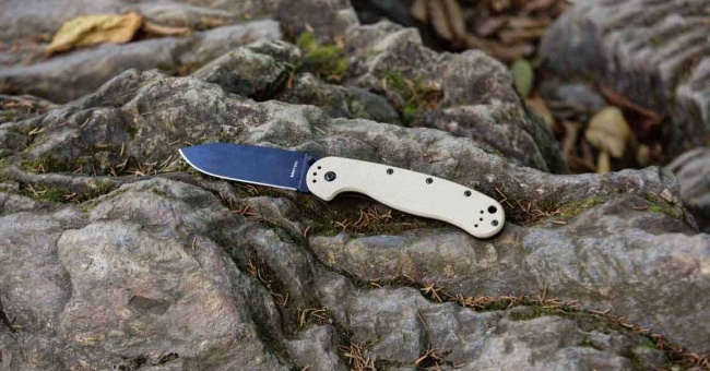 22 Ways For A Man To Use His Pocket Knife