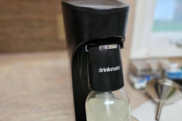 Drinkmate OmniFizz vs SodaStream: Why This Premium Carbonator Is Worth The Upgrade