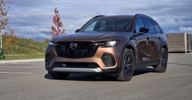 Mazda's CX-70 PHEV is The Perfect SUV For Fun Loving Couples With No Kids