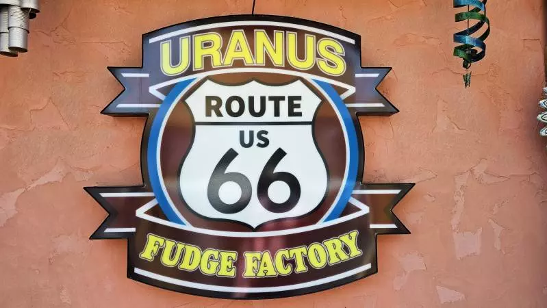 route 66 road trip uranus fudge factory sign