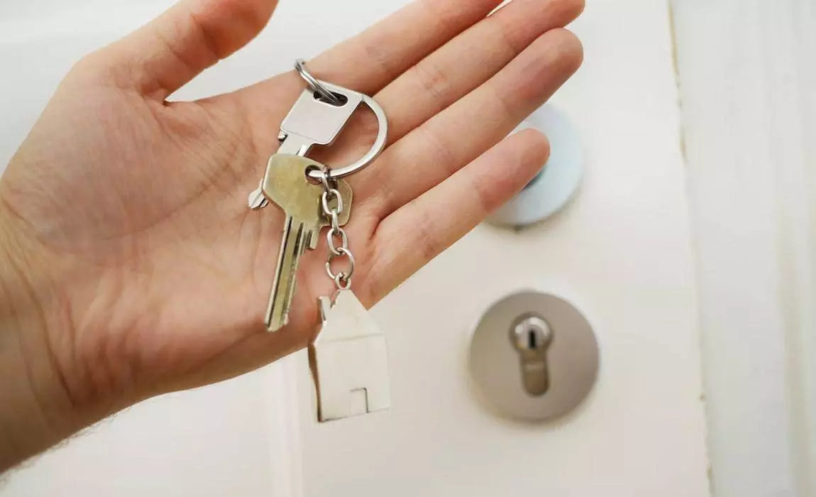 vacation rental property keys