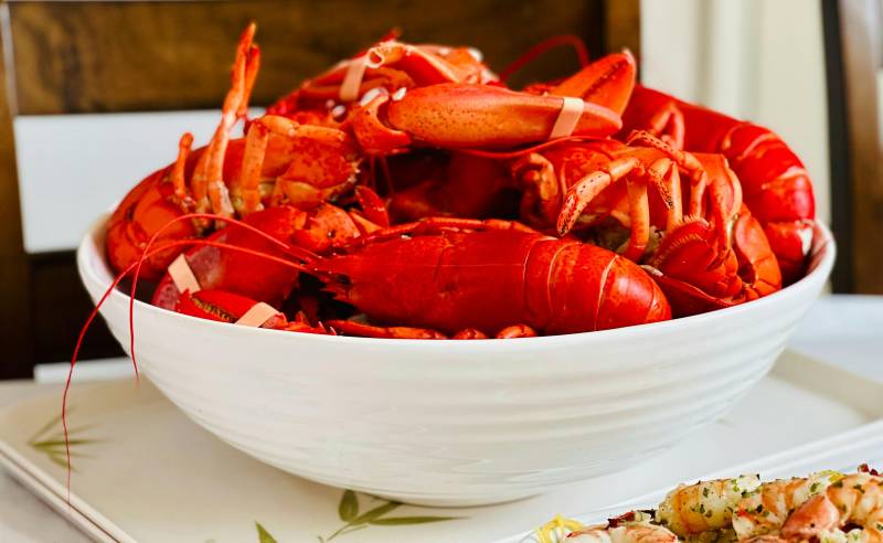 giant bowl of maine lobsters