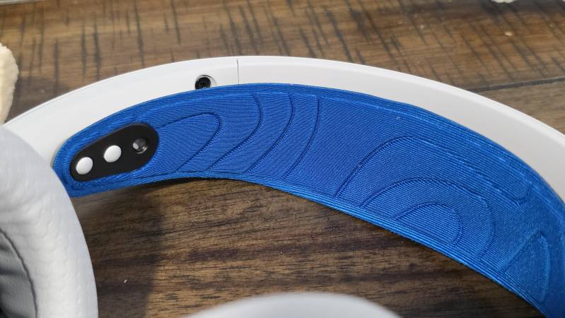 Arctis Nova 7 review - head band