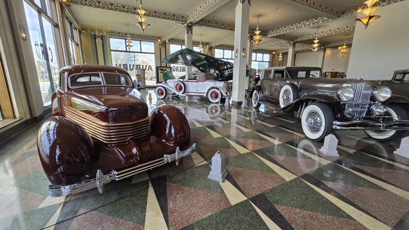 the auburn cord duesenberg automobile museum