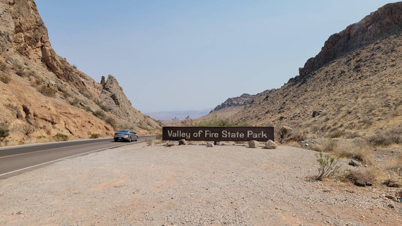 Valley Of Fire road trip just outside of Las Vegas