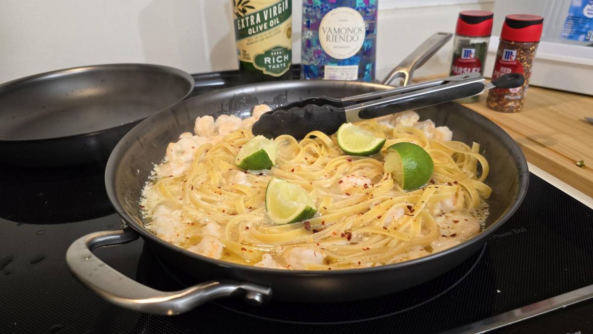 nitro carbon steel skillet from kitchenaid