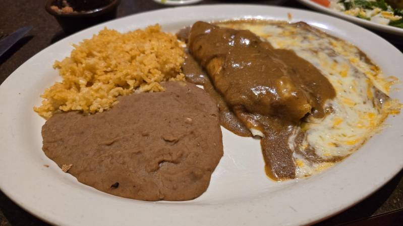 beef tip burrito with brown gravy