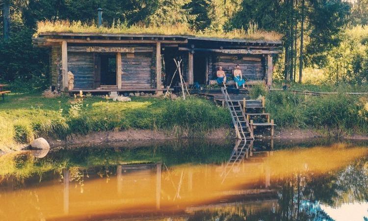 estonia cabin guys weekend