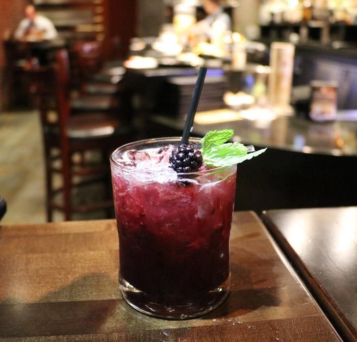 berry mint cocktail
