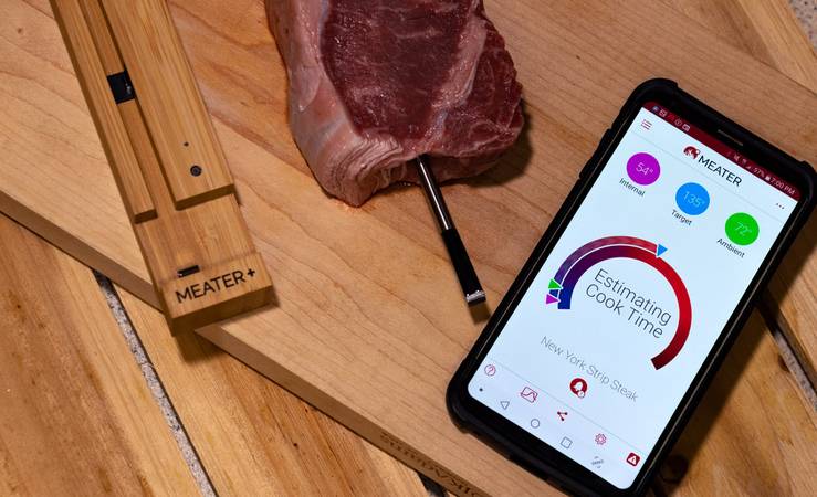 https://www.mantripping.com/images/stories/how-to-cook-a-perfect-strip-steak/meater-wireless-meat-thermometer-makes-cooking-perfect-steaks-easy.jpg