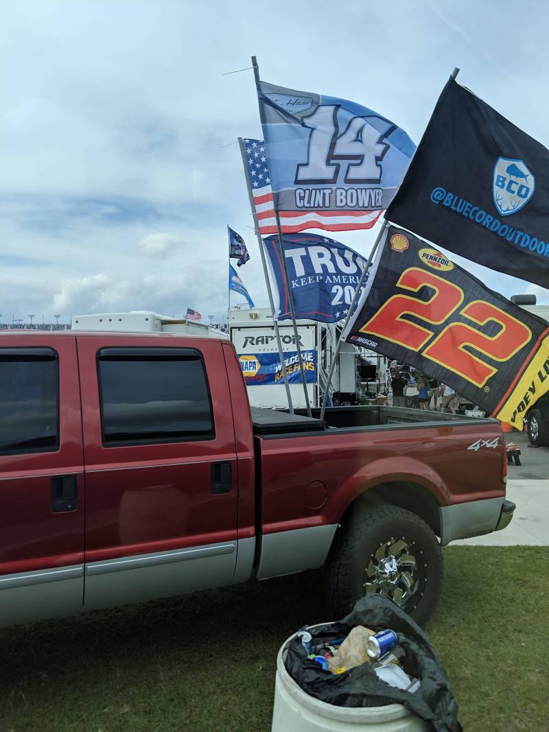 tailgate party nascar flags