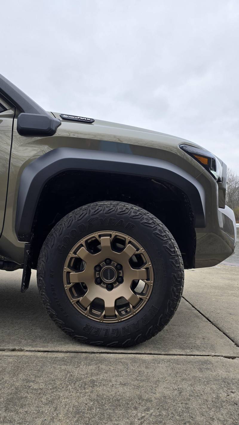 tacoma trailhunter wheels