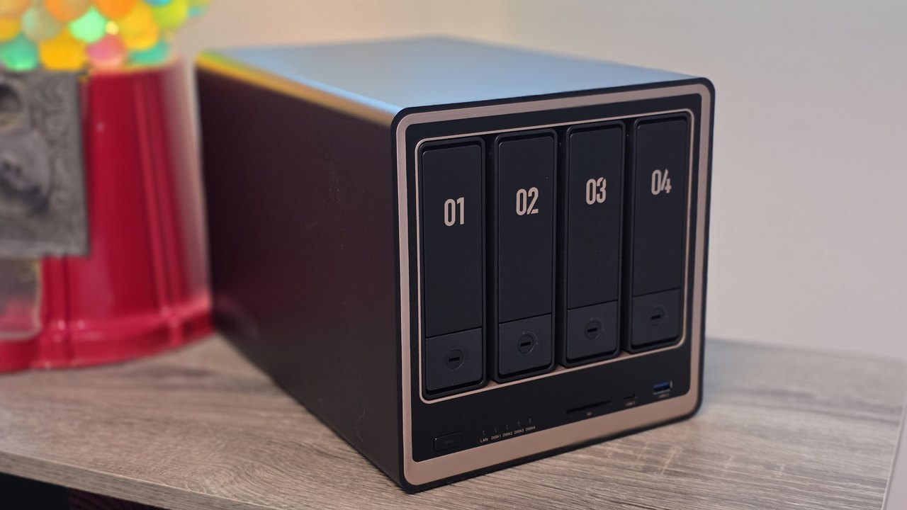 UGREEN NASync DXP4800 GT Review