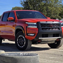 2025 nissan frontier pro-4x