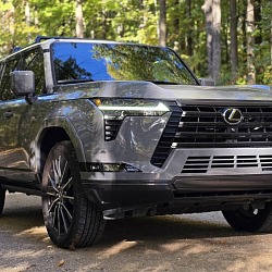 Lexus GX on back road in Michigan