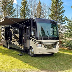 How to Choose a Tough, Weather-Resistant RV Awning