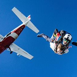 skydiving 