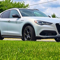 alfa romeo stelvio competizione 2024 review